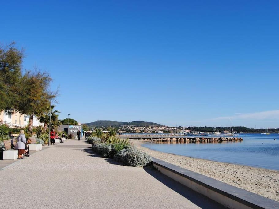Grande Villa Neuve Avec Piscine Pres Mer Et Sete Balaruc-les-Bains Kültér fotó