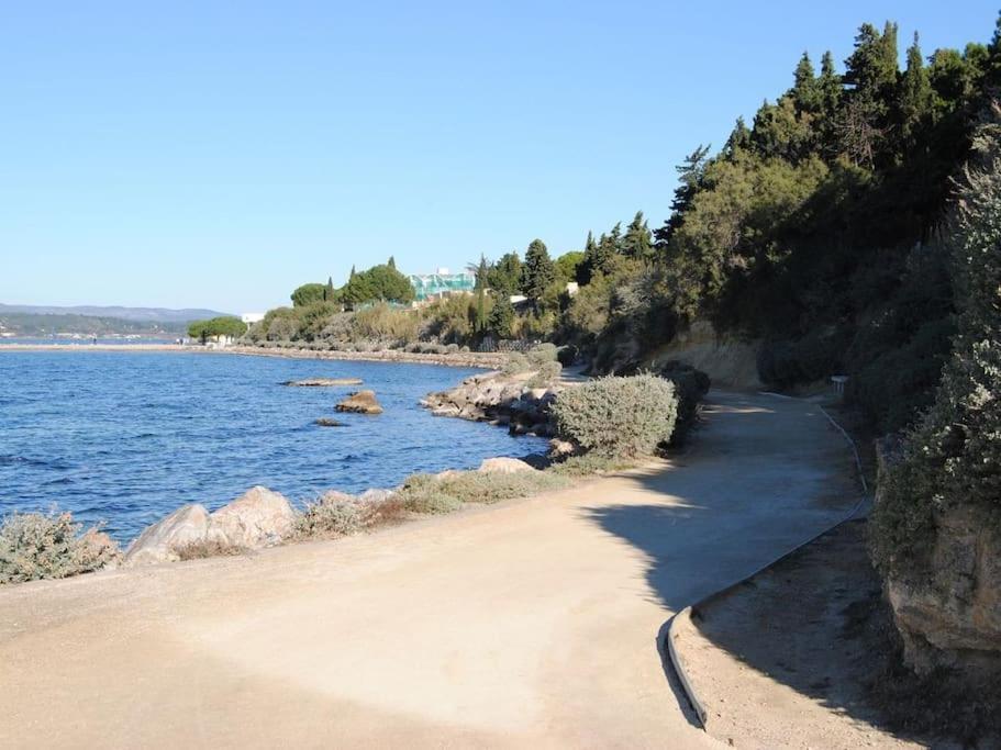 Grande Villa Neuve Avec Piscine Pres Mer Et Sete Balaruc-les-Bains Kültér fotó